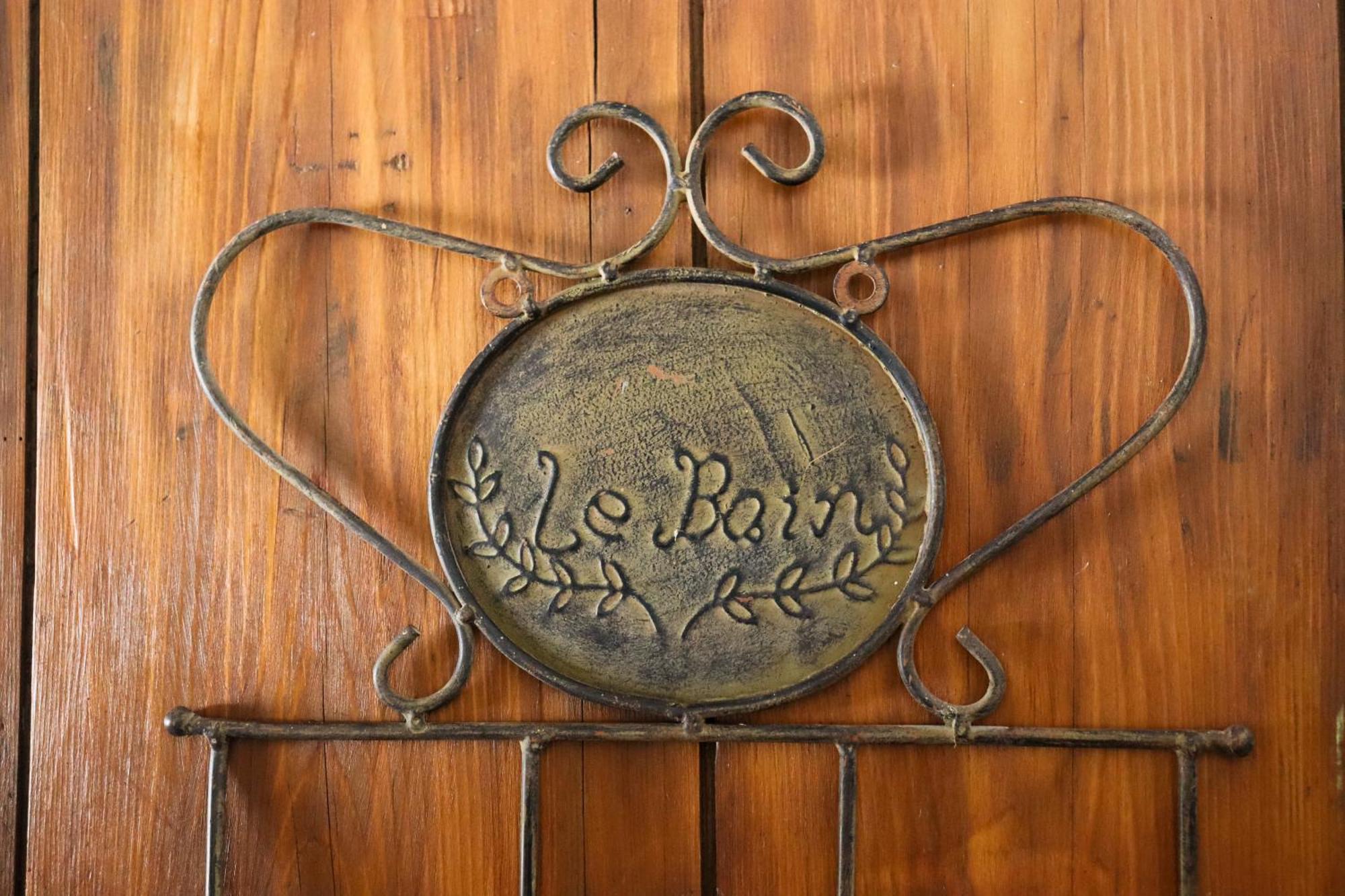 Gite De L'Escanson Un Temps Pour Soi Robion Extérieur photo