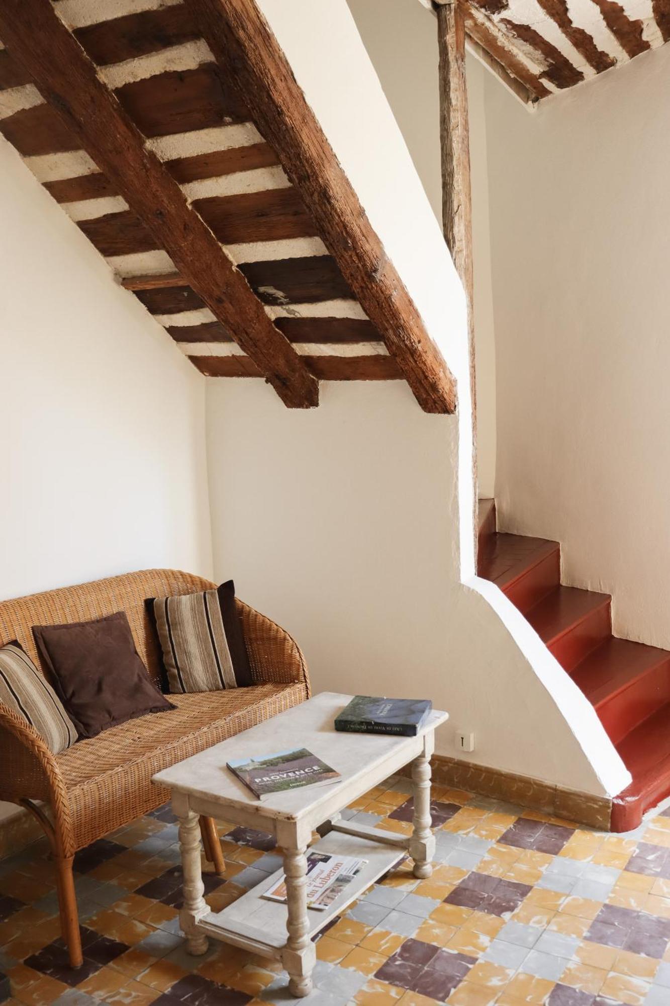 Gite De L'Escanson Un Temps Pour Soi Robion Extérieur photo